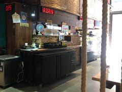 -八月美食小馆(银泰城总店)
