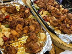 -老东镇啤酒屋海鲜加工·蒸汽海鲜·海鲜烧烤(台东店)