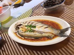 -七的湖·晚芳亭·阳澄湖农家菜·大闸蟹(莲花岛店)