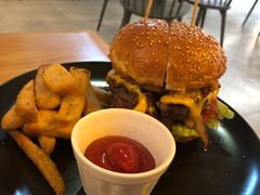 -HELLO 27 意面·沙拉·帕尼尼