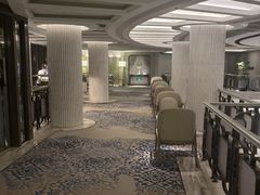 -浅深(世茂滨江精品店)