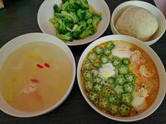 -阿姨来了月嫂服务中心(徐汇店)