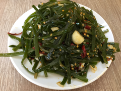 蒜香海带丝-共春园饺子馆(桑田大楼店)