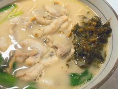 -明呈黄鱼面馆(斜土路店)