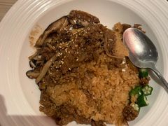 -必胜客(东大桥店)