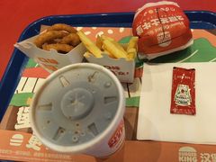 -汉堡王(房山绿地缤纷城店)