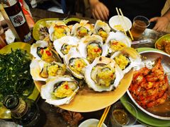 炭烧蒜蓉生蚝-贞姨美食·老字号海鲜大排档