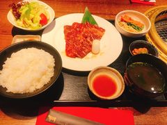 崩沙腩肉-298 Nikuya Room