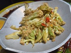 -嘎嘎鸭脑壳(蜀汉路店)