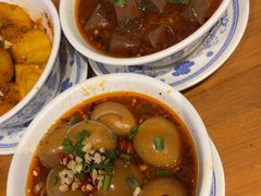 -炉小二铜锅牛蛙•川湘菜(三里屯店)