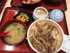 -食其家·牛丼咖喱(金三角店)