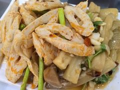 特色凉拌面-牛壹品牛肉拉面(东风路店)