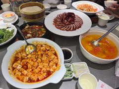-褚记烤鸭·南京家常菜(雨花客厅店)