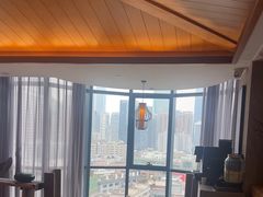 -深圳罗湖东门步行街亚朵X酒店