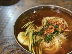 -韩风烤牛肉冷面店