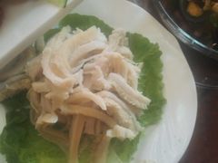 -鹤乡东北菜(崮山路店)