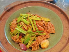 -吕氏焗小鲜•海鲜青岛菜(总店)