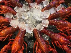 -虾弄弄海派小龙虾·牛羊蝎子火锅