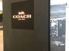 -COACH蔻驰(太古汇店)