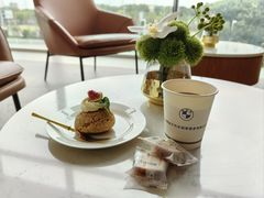 -上海宝宁宝马4S店