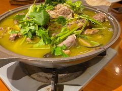 -有红鸡毛店·川菜(建设路店)