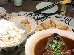 -卢大鲜鱼头捞饭(美利广场店)
