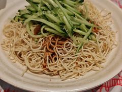 -肥肥虾庄·金牌油焖大虾(汉口城市广场店)