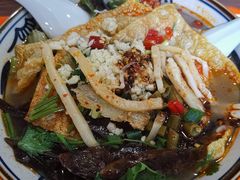 -花溪牛肉粉(八鸽岩店)