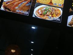 -兰岛广场(白沙路店)