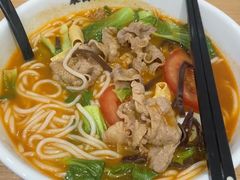 -蒙自源米线大王(宝安尖岗山店)