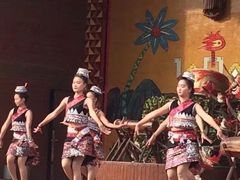 -呀路古热带植物园