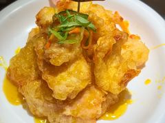 -锅飘飘·东北铁锅炖(雨花客厅店)