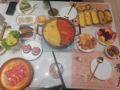 -小茉庐和牛自助火锅(龙湖万达店)