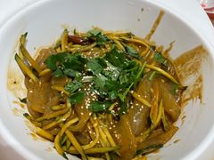 -百姓村东北菜馆(海棠湾店)