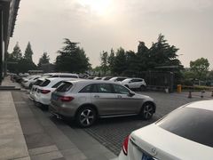 -奔驰上海利星(七宝店)