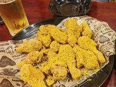 -BHC炸鸡(明洞总店)