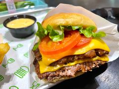 招牌牛肉堡双层-Shake Shack(西单大悦城店)