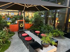 -铭牛烧肉·和牛海鲜自助(高新月牙湖店)