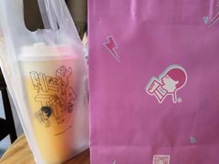 -喜茶(东莞雍华庭店)