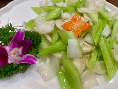 西芹百合-胖妈妈餐饮(西津东路店)