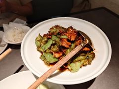 -关东小磨东北菜(上海长风大悦城店)