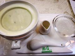 -燕庭·纯燕窝·甜品下午茶(南京西路店)