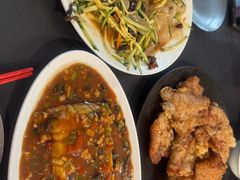 -红东阁东北菜烤肉酒馆(CROSS万象汇店)