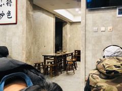 -老乌家特色小炒泡馍(大皮院店)