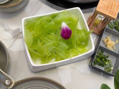 -喃喃椰·糟粕醋·椰子鸡火锅(七堡花园店)