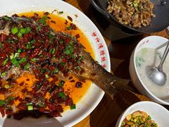 -炒师傅腊鲢鱼(左家塘店)