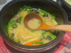 -妈妈故事米线(市府恒隆店)