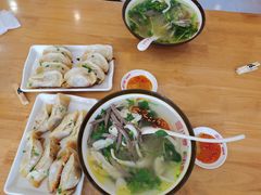 -小姜锅贴(凤凰街店)