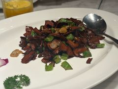 干煸牛肝菌-荣兴酒家(徐家汇店)