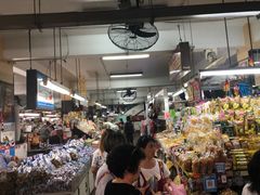 -瓦洛洛传统市场